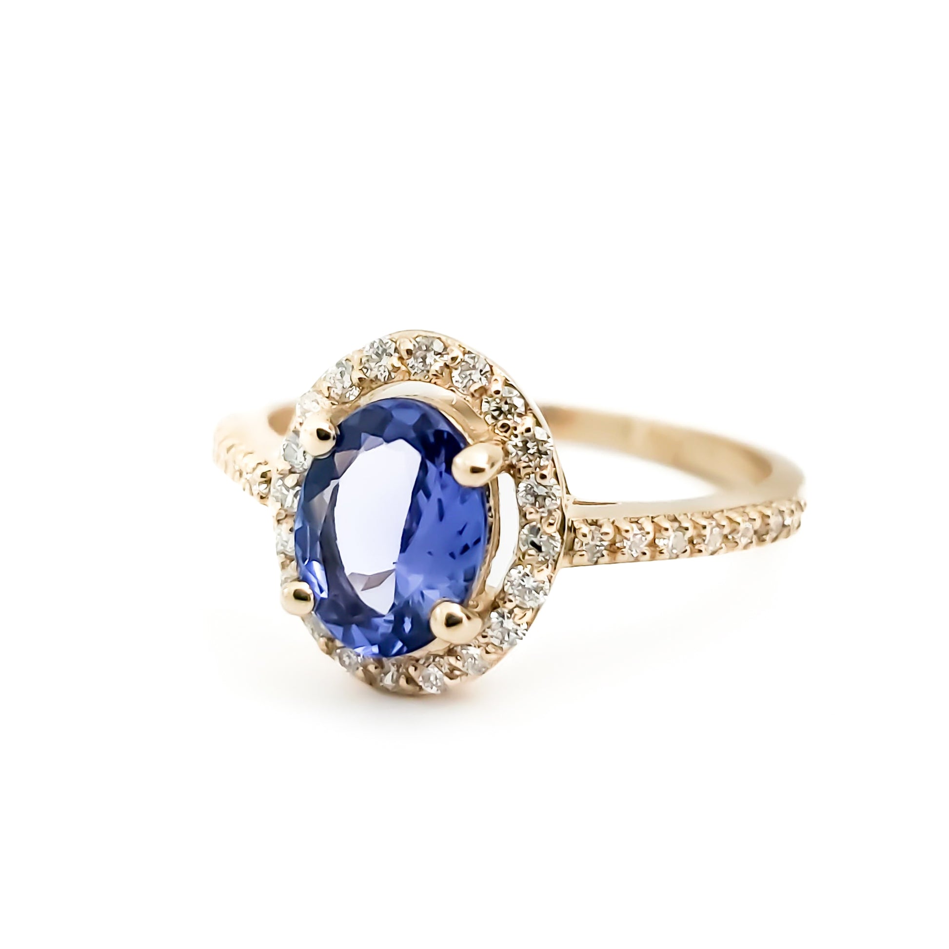 14k Gold Oval Shaped Tanzanite and Diamond Ring - Tinamel Jewellery