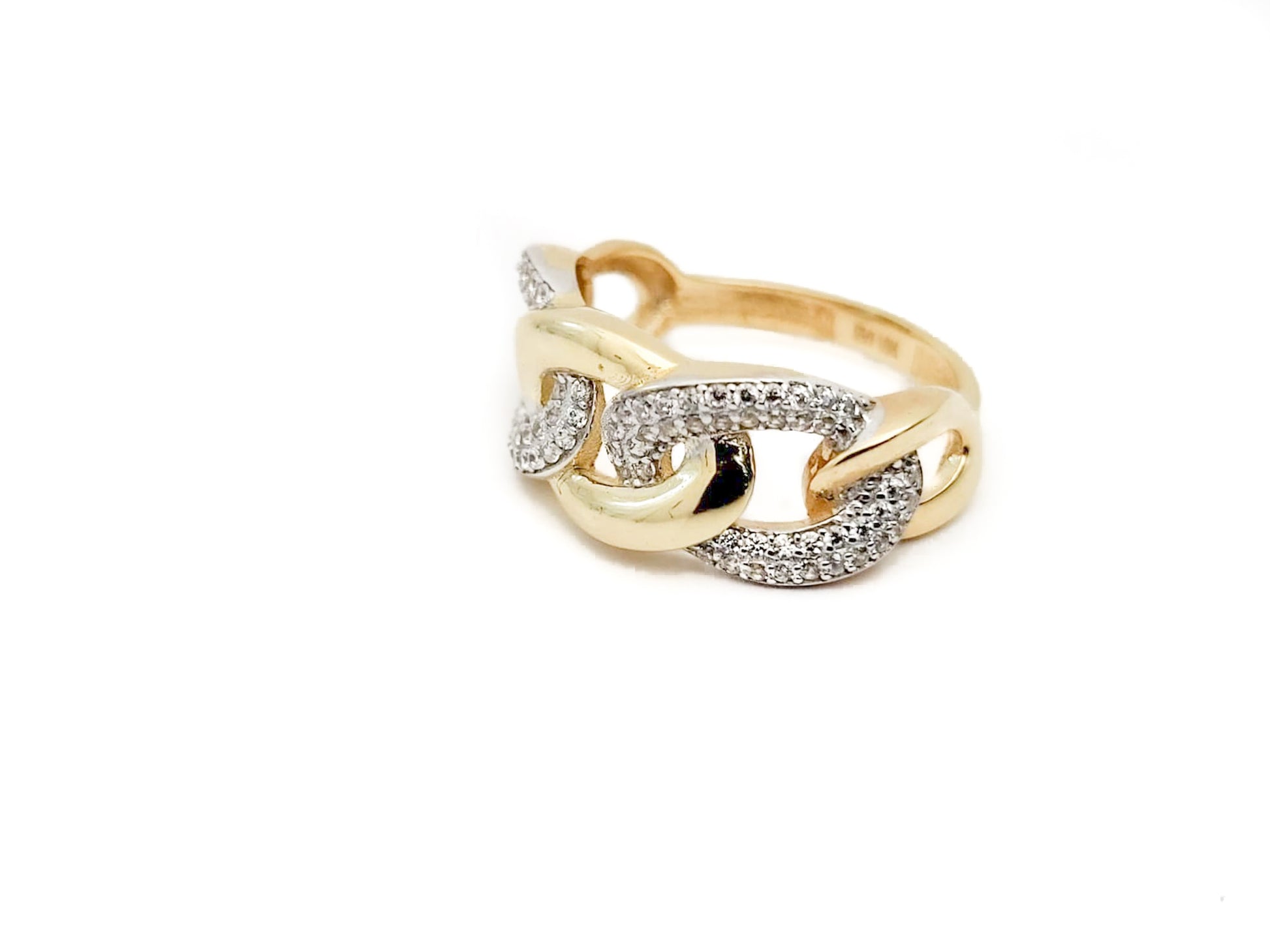 10k Yellow Gold and Cubic Zirconia Chain Link Ring - Tinamel Jewellery